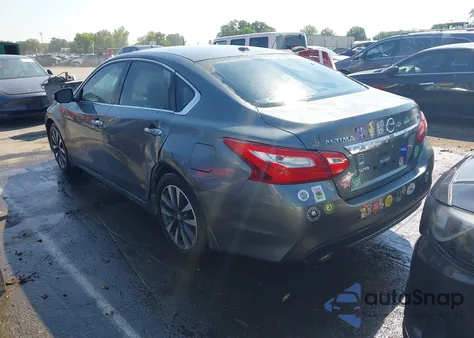 2016 Nissan Altima 2.5 Sv z USA, uszkodzony, nr VIN 1N4AL3AP7GC143342